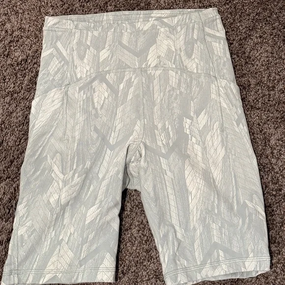 Lululemon Shorts - Picture 8 of 12